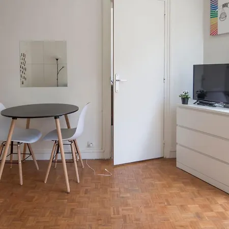 Luminous Studio In Beaugrenelle *